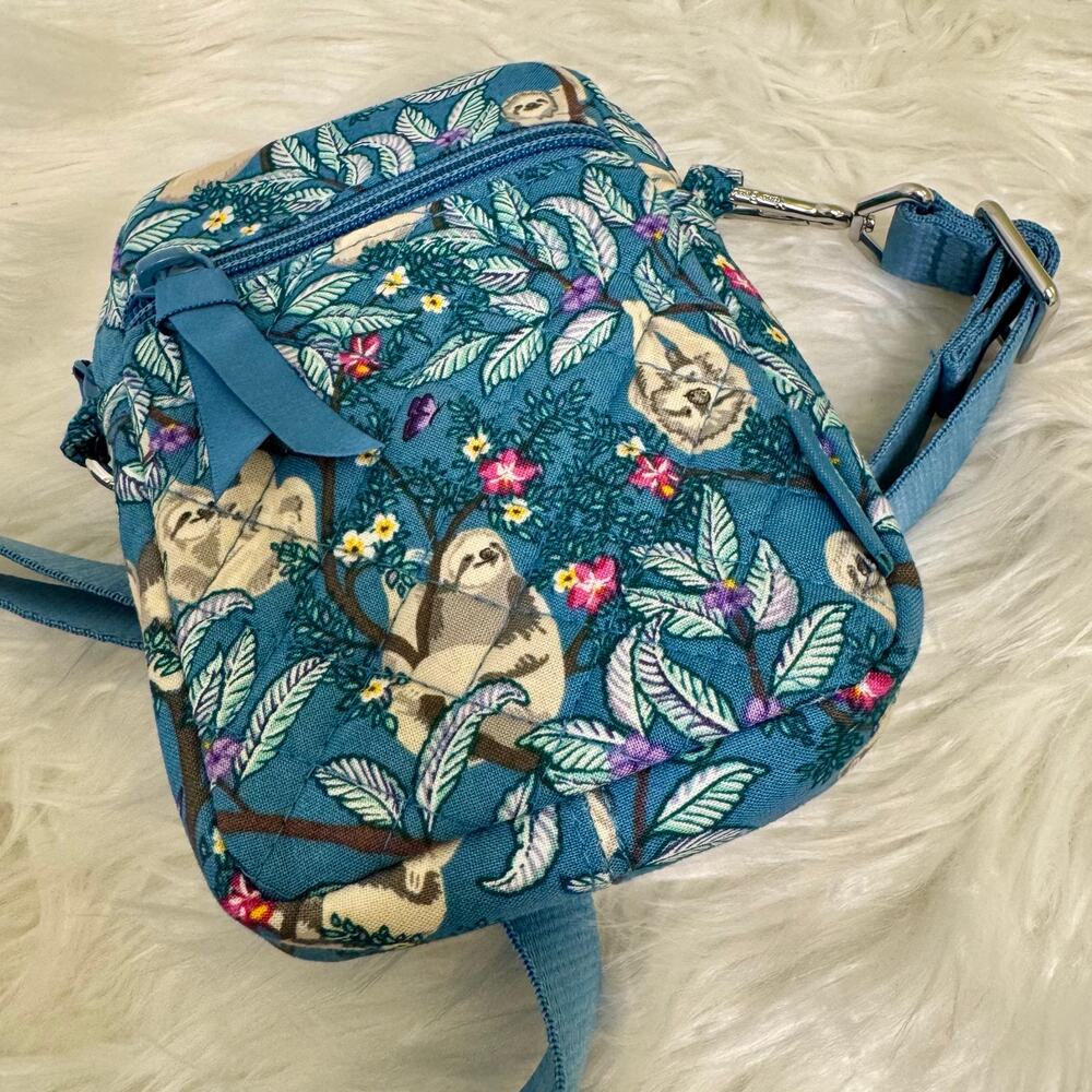 Vera Bradley RFID Mini Hipster Crossbody Bag Hanging Around Sloth Travel - Picture 13 of 14